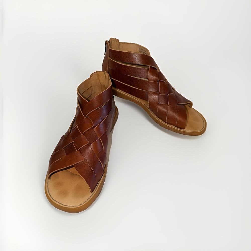 Born Iwa Woven Leather Gladiator Sandals Brown Back Zip 7M